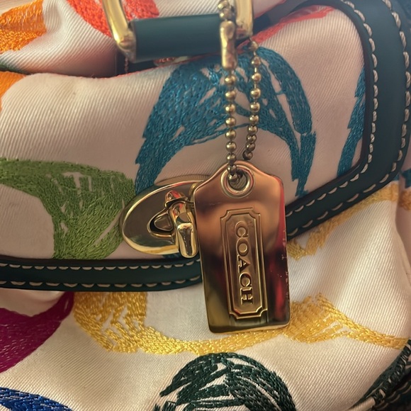 Coach Duffle - Picture 2 of 8